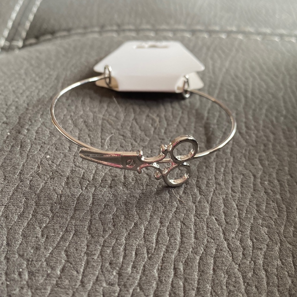 * Add to any bundle for $12 * Bangle bracelet